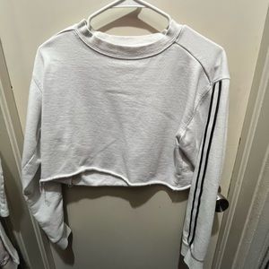 White crop long sleeve